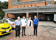 　北市支援門診醫師陣容越來越堅強！本週來馬支援的仁愛院區腸胃內科醫師是該科主任廖麗瑛醫師（右2），另包括陽明院區神經內科資深醫師詹金烈（左1）、和平院區耳鼻喉科邱泳銓醫師（左2），都是經驗豐富及備受肯定的一時之選。（圖／文：曹重偉）