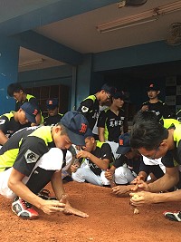 全村一起來熱鬧!(圖與文:張登傑、陳樂團)