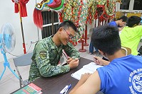 孟修提升同學學習興趣。(圖/文:謝佳熹)
