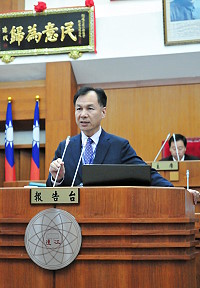 　連江縣議會第6屆第4次定期大會昨正式開議，由縣長劉增應進行縣府施政報告暨說明。（圖／文：曹重偉）