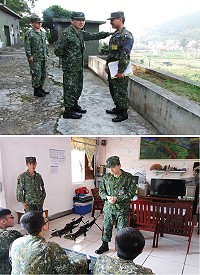 (上圖)主任關懷官兵執勤狀況。(下圖)主任關心官兵生活情形。(圖/文:黃信助)