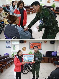 上圖﹕余主任向長輩寒暄問候。下圖:馬防部贈送大同之家長輩生活用品。(圖/文:謝佳熹)