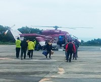海象惡劣,海上交通持續停航,東引居民依賴直升機進出邊陲島嶼。(圖/文:陳其敏)