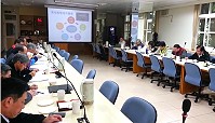 縣府每週主管週報、每月1次月報及1季擴大主管會報在今年最後1季尾聲起,會議增加10分鐘Power Point簡報投影片。(圖:本報編輯部)