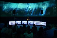 藝術家鄧雯馨以馬祖藍眼淚為題材,創作出「鄧雯馨:Blue Tears」,即日起至2月12日於國美館展出。(圖:文化部提供)