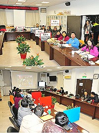 行政院舉辦「日本核災後食品風險危害評估及管理及茨城、櫪木、千葉、群馬食品開放與否」公聽會,馬祖場以視訊方式參加討論;到場者多數是國民黨青工會成員手持標語立在桌上或是直接高舉,表達反對核災食品立場,樹黨蘇柏豪也到場關心。(圖/文:曹重偉)