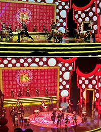 2017福州十邑春晚首度邀請馬祖組隊演出,團隊昨日晚間7時30分正式演出,4位節目主持人中之一的馬祖仁愛國小校長王建華也表現可圈可點。該節目27日除夕福州電視頻道及世界福州十邑同鄉總會陸續在福州僑界播出。(圖:縣府文化處提供)