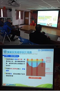 防堵惱人海漂垃圾,環資局規劃在北竿后澳後港設置攔截設備,13日召開設計說明會。(圖/文:陳鵬雄)
