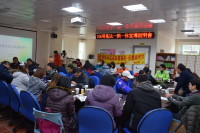 　民政處勞工行政科辦理首場一例一休說明會，吸引滿場民眾參加，民政處已決議擇期再召開一次說明會為民眾釋疑。（圖：縣府民政處提供）