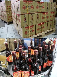 　馬祖酒廠基於公益回饋，以及感謝鄉親長期支持，春節贈送家戶6瓶馬祖高粱酒、2瓶馬祖老酒。（圖／文：吳嘉榮）