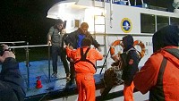 　西莒一名男子19日深夜發生傷患右耳撕裂 ，馬祖海巡隊緊急救援。（圖：馬祖海巡隊）