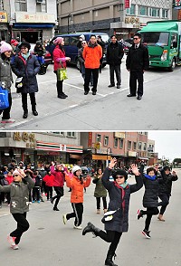 為使106年春節團拜及遊藝表演活動順利進行,25日特邀參演單位彩排,副縣長王忠銘也率民政處長柯木順及多位工作人員前往關心。而一些演出單位有備而來,音樂與舞蹈都原味呈現,氣氛相當熱鬧。(圖/文:曹重偉)
