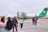 　6天春節連假結束，民眾31日起陸續搭機返台，昨日僅部分遊客滯留，今年春運相當順利。（圖／文：馮紹夫）