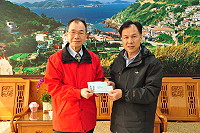 　台灣電力公司致贈年度發電協助金63萬7千元，縣長劉增應代表接受。（圖／文：馮紹夫）