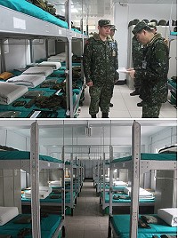 上圖:主任親自檢查午沙營區現況。下圖:各營區寢室整齊乾淨。(圖/文:陳紀彰)