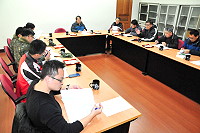 　有鑑於未登記土地總登記作業程序影響人民權益甚鉅，特由秘書長召集成立土地問題對策專案小組，21日召開第一次會議，並邀請財政部國有財產署及軍備局代表共同出席，研商土地總登記相關疑義。（圖／文：曹重偉）