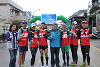 　北竿馬拉松首見AED  RUN-NER賽道救護員，為馬祖馬拉松活動再創新里程。（圖／文：陳鵬雄）