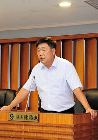 　議員陳貽斌進行質詢。（圖／文：曹重偉）