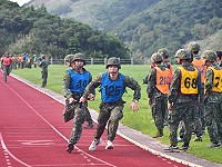 　武裝接力。（圖與文：陳其敏）