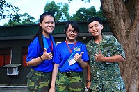 由右至左分別為:大姊曾芷琳、二姊曾琬容及么妹曾毓宣。(圖/文:鄭凱仁)