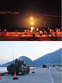 　北高守備大隊舉行年度萬平操演，子彈劃破天際在空中組成火網，相當震撼。（圖／文：馮紹夫）
