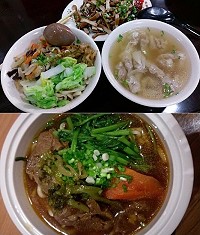上圖:神農居婚宴會館推出乾拌麵、餛飩等,深受遊客喜愛。下圖:長輩傳授的紅燒牛肉麵。(圖:神農居婚宴會館)