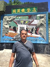 　鐵漢柔情。（圖與文：陳鵬雄）