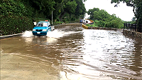 　水淹碧園路。（圖／文：陳鵬雄）
