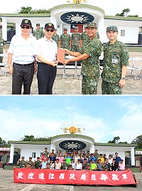 上圖:縣長頒發團體加菜金。下圖:敬軍團與島上官兵一同合影。(圖/文:鄭凱仁)