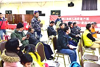 　連江縣第五期離島綜合建設實施方案暨十二年縣政發展計畫第二梯次東引說明會，繼續聽取鄉親的建議。（圖／文：陳其敏）
