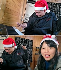 家住南竿梅石三家村,腦性麻痺症的曹智偉2隻手指的音樂夢,縣衛福局社福科安排王筱君老師上5堂音樂課,節奏感佳,而且是最開心時光。(圖:王筱君音樂教室)