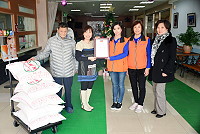 　又見寒冬送暖，福澳福祥企業社老闆林平鎤一口氣致贈大同之家一年份白米，希望能夠拋磚引玉，引發更多有能力的人願意出來幫助有需要的人。（圖／文：曹重偉）