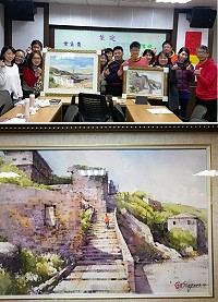 　馬祖籍一位無名氏收藏台灣知名畫家郭金昇2幅馬祖風景津沙石牆聚落、東莒福正海景水彩大作，指名轉贈仁愛國小。（圖：仁愛國小）