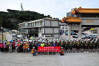 　海洋是馬祖的根本，連江縣環境資源局106年度執行海岸環境清潔維護成果豐碩，特別投入3802人參加，清出非資源垃圾多達450.42公噸，顯示去年受到對岸海漂垃圾影響仍相當嚴重。（圖／文：曹重偉）