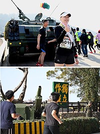 　北竿硬地超馬戰地意象的賽道情境佈置最受跑者歡迎。（圖／文：陳鵬雄）