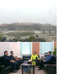 上圖:昨日空中受平流霧影響,共有4架次受影響、193人滯留,氣象預報今日仍易有霧。下圖:縣長劉增應3日下午到機場與南竿航空站、立榮站了解連假輸運因應作業,並慰勉辛勞。(圖/文:馮紹夫)