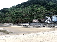 　后澳村前後港堤防改善已大致完成，颱風來臨前可發揮抗浪效果。（圖／文：陳鵬雄）