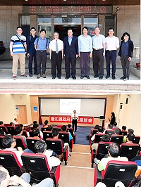 老檢察長洪培根返馬參訪!以法務部廉政署副署長身分主持連江地區各機關廉政座談會,也順道拜會議長張永江及參訪地方政經建設,直呼馬祖進步腳步沒有停歇,他以曾在馬祖服務為榮。(圖/文:曹重偉)