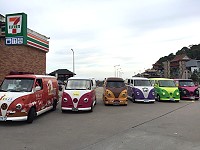 　2018媽祖聖誕祝壽慶典5日-8日美食園遊會，胖卡餐車連續4天開爐，圖為4日先來6部在清水卸貨先行冷凍。（圖：馬祖日報）