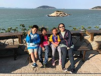 坂里國小教師陳宜嬪以禪繞.閱讀方案榮獲107年教育部閱讀磐石獎閱讀推手個人組獎項。(圖:縣府教育處)