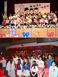 驪歌輕揚,介壽國中小昨天歡送第43屆的93位畢業生,師長上台接受獻花及全體畢業生的鞠躬感謝,表達對師長平時教育、照顧之情的謝意。(圖/文:曹重偉)