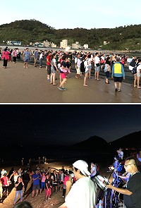 后澳沙灘牽罟音樂會吸引大批人潮,大家都感受北竿沙灘的熱情與活力。(圖/文:陳鵬雄)
