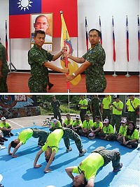 (上圖)指揮官主持馬戰營授旗。(下圖)學員們體驗教官所示範的動作。(圖/文:張炘獻)