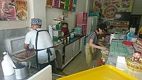 山隴亞米複合式早午餐店重新開張,由楊澤潤與老公邱信嘉接手經營。(圖:亞米複合式早午餐店)
