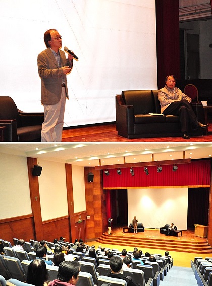 文化局2015-12-11「人文講座」壓軸場,張龍雲(左立者)與弟張龍德(右)在馬祖文物館演藝廳分享他自身學習音樂歷程。(圖:馬祖日報資料圖片)