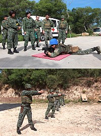 上圖:兩棲連教官實施步槍射擊要領示範。下圖:45手槍實彈射擊訓練。(圖/文:廖家宏)