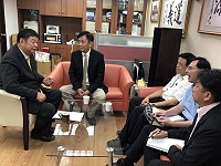 交通部長吳宏謀31日拜會立院交通委員會召委陳雪生,就馬祖交通發展請益及陳雪生提出南北竿大橋興建、華信航空進駐事宜。(圖:陳雪生國會辦公室)