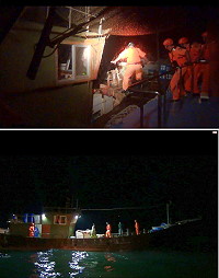 馬祖海巡17日夜間登船受檢,查扣越界「閩霞漁0093號」鐵殼漁船非法拖網作業並逮捕陳姓船長等3人。(圖:海巡署艦隊分署馬祖海巡隊)
