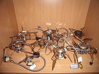 標準檢驗局基隆分局提醒民眾選購及使用登山爐時,請選購貼附有商品檢驗標識之商品。(圖:標準檢驗局基隆分局)