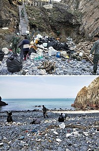 東引鄉公所清潔人員與駐軍共同清理西引島后澳海漂垃圾。(圖:東引鄉公所)